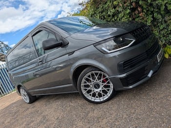 Used Volkswagen Transporter 2015 for sale - 79667037: Photo