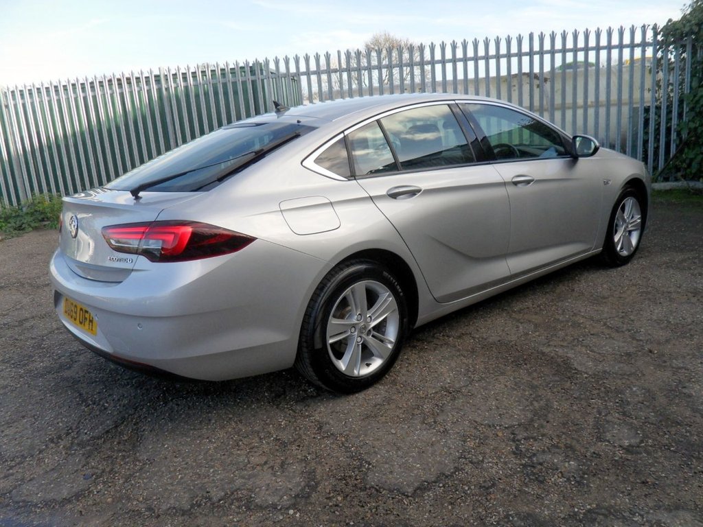 Used Vauxhall Insignia 2019 for sale - 76558915: Photo 7