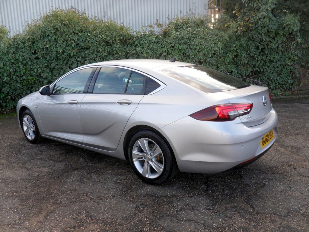 Used Vauxhall Insignia 2019 for sale - 76558915: Photo 9