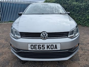 Used Volkswagen Polo 2015 for sale - 79619491: Photo