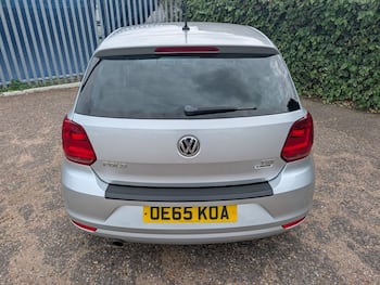 Used Volkswagen Polo 2015 for sale - 79619491: Photo