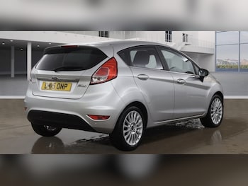 Used Ford Fiesta 2015 for sale - 77482274: Photo