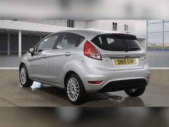 Used Ford Fiesta 2015 for sale - 77482274: Photo