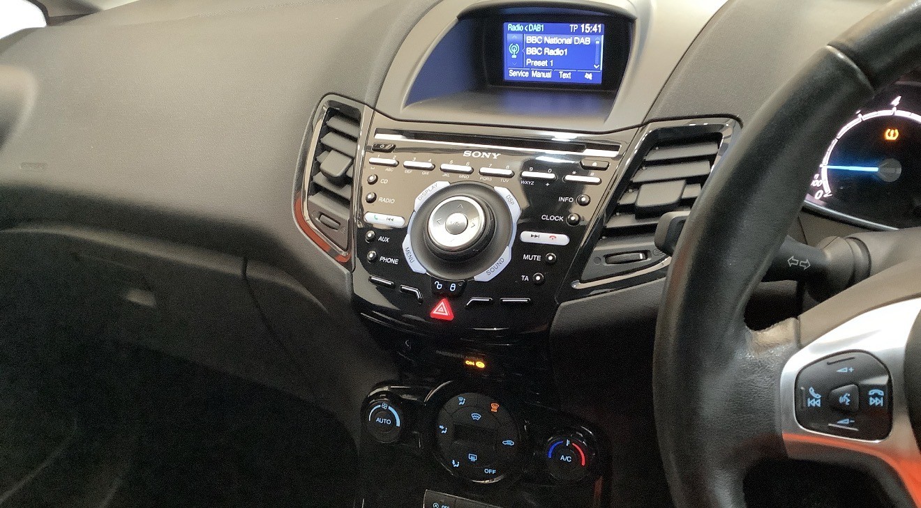 Used Ford Fiesta 2015 for sale - 77482274: Photo 7