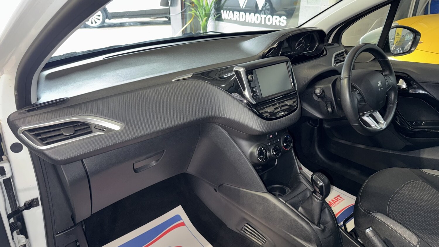 Used Peugeot 208 2015 for sale - 77766480: Photo 18