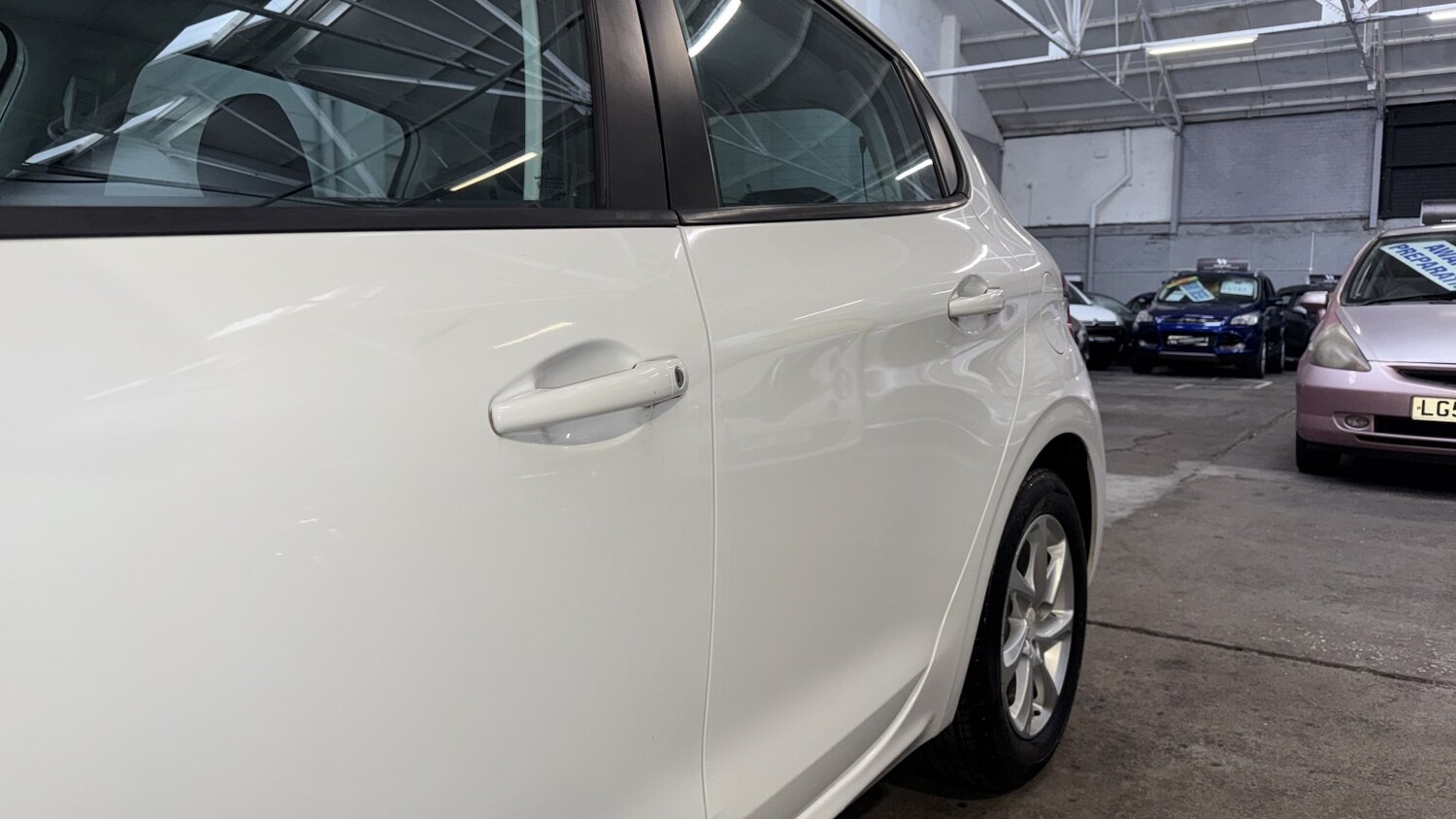 Used Peugeot 208 2015 for sale - 77766480: Photo 42