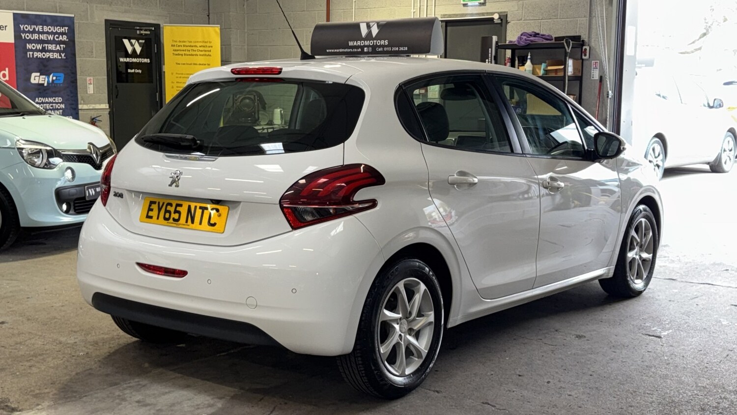 Used Peugeot 208 2015 for sale - 77766480: Photo 6