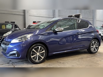 Used Peugeot 208 2017 for sale - 78667327: Photo