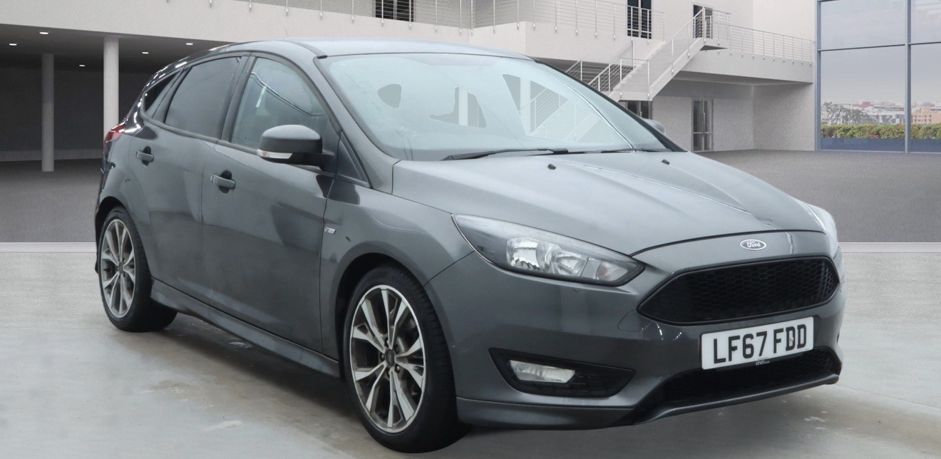 Used Ford Focus 2017 for sale - 76951079: Photo 3