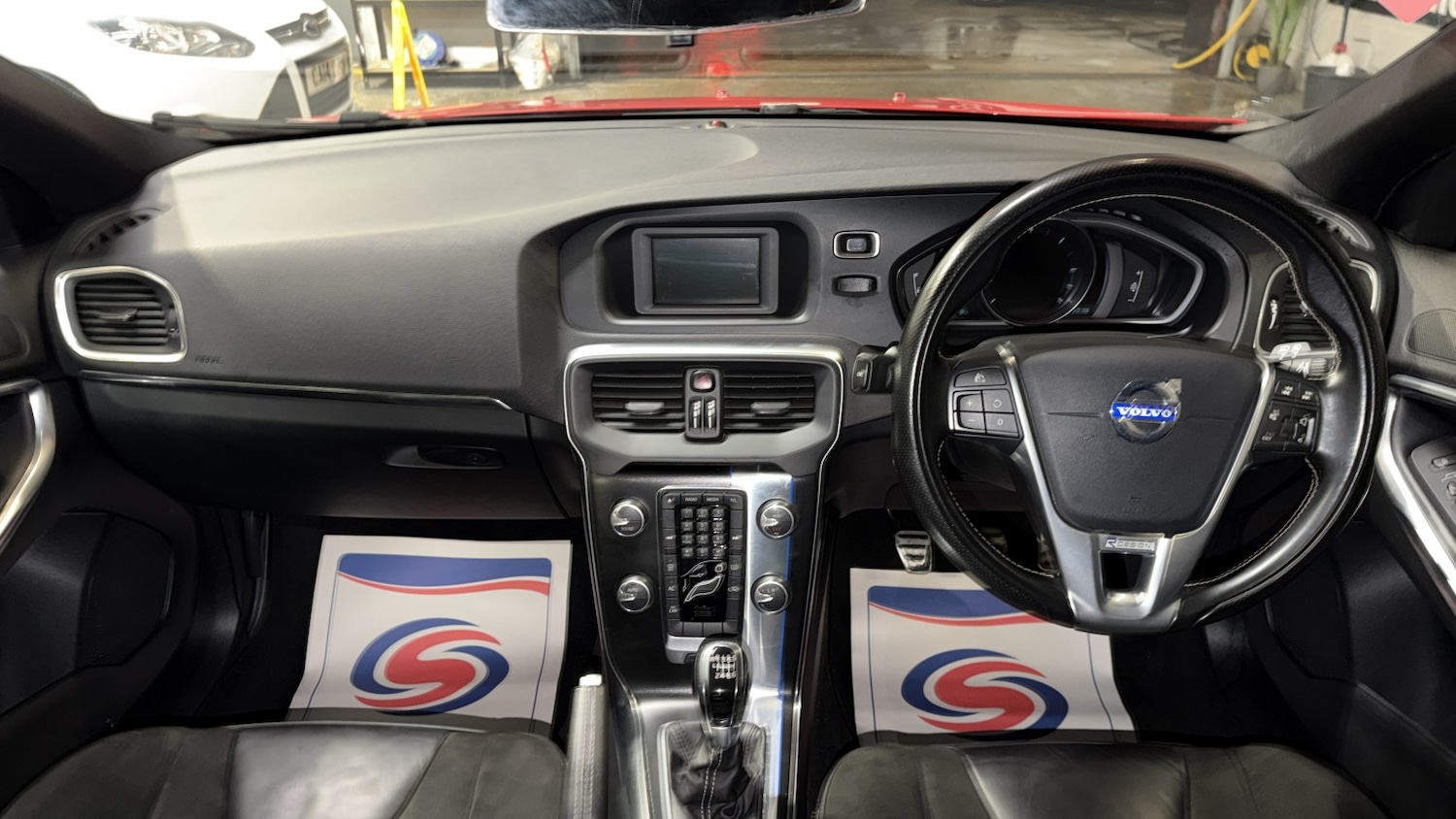 Used Volvo V40 2015 for sale - 77453035: Photo 14