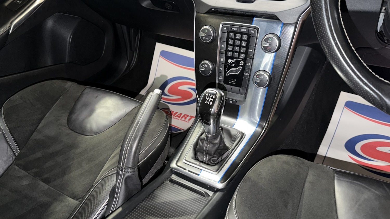 Used Volvo V40 2015 for sale - 77453035: Photo 24