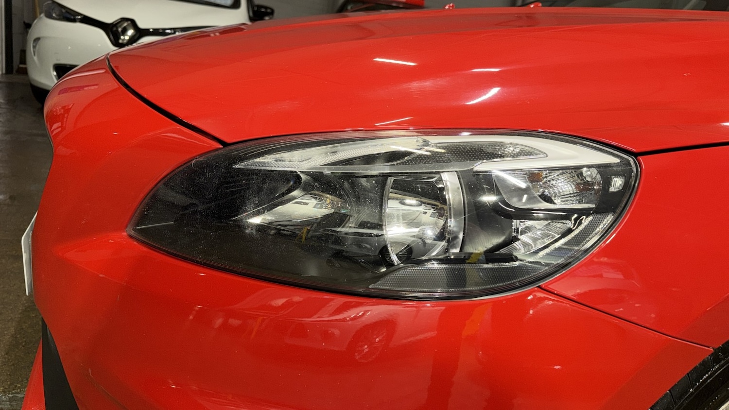 Used Volvo V40 2015 for sale - 77453035: Photo 33