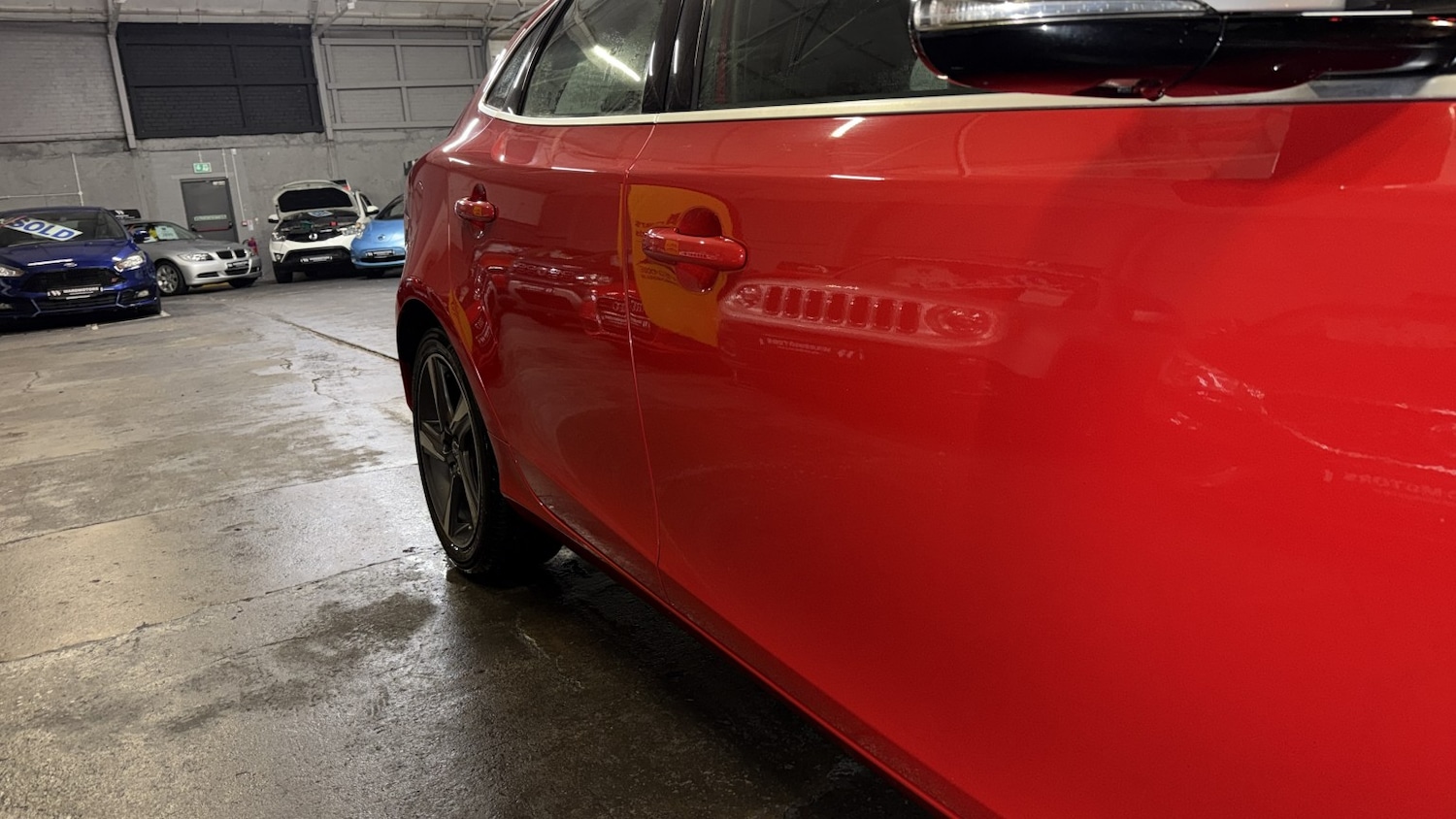 Used Volvo V40 2015 for sale - 77453035: Photo 36