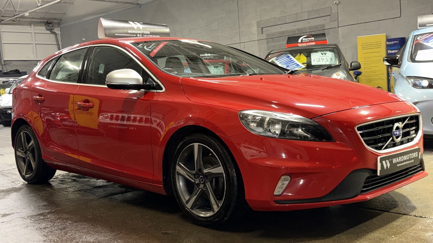 Used Volvo V40 2015 for sale - 77453035: Photo 4