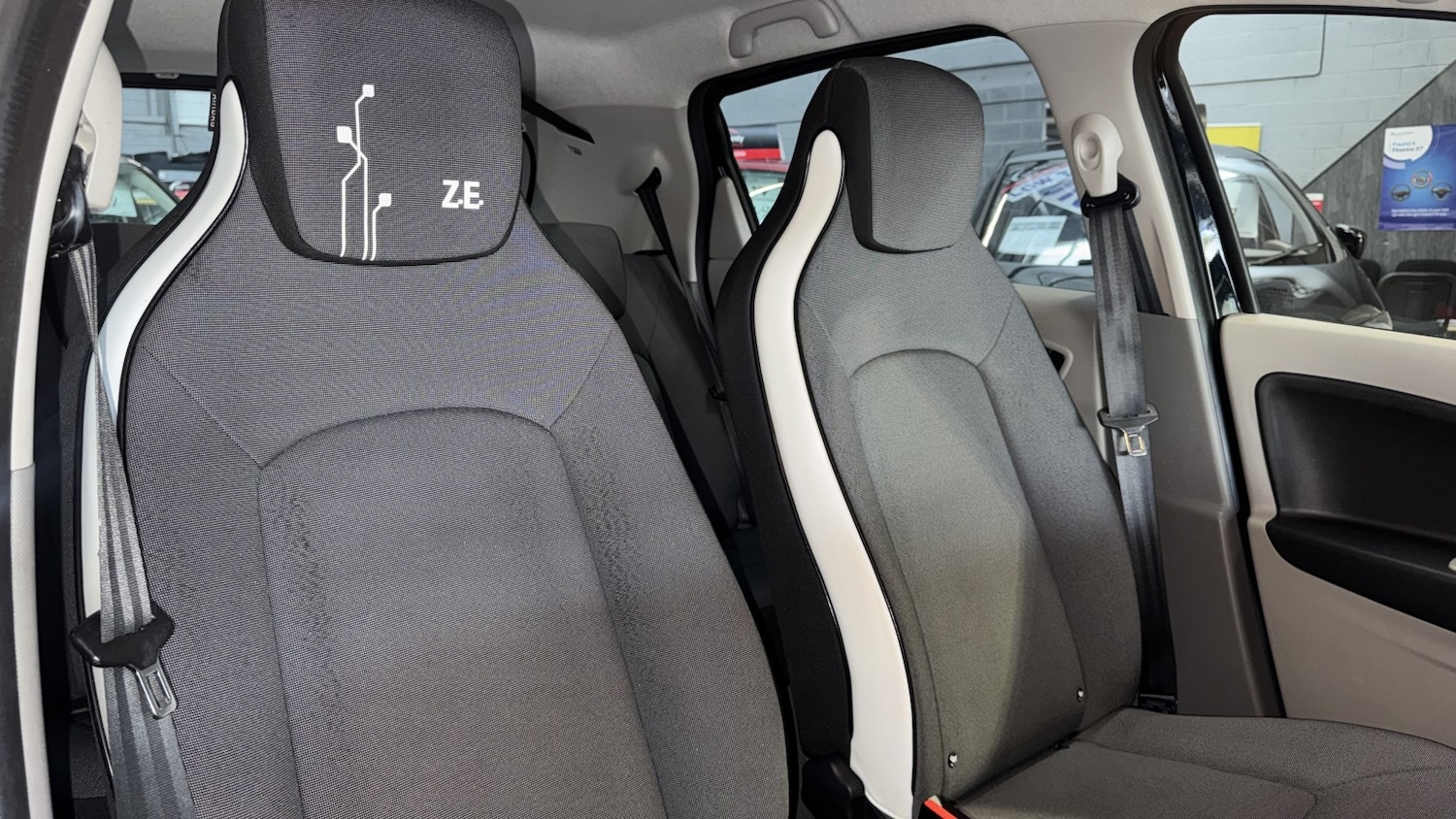 Used Renault Zoe 2016 for sale - 78134974: Photo 13