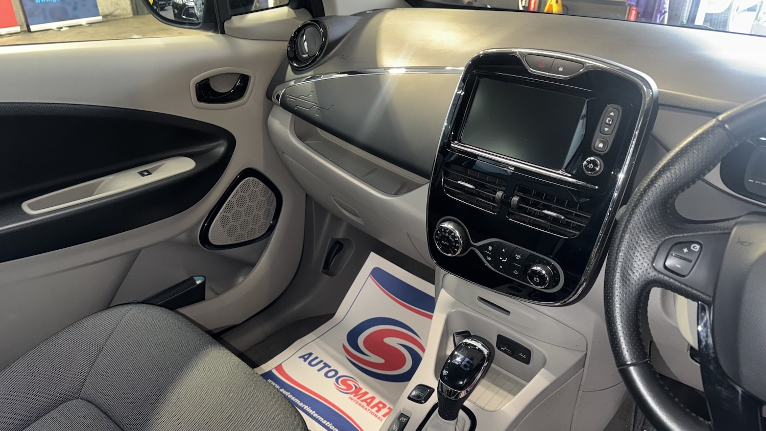 Used Renault Zoe 2016 for sale - 78134974: Photo 23