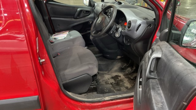 Used Citroen Berlingo 2015 for sale - 78141064: Photo 6