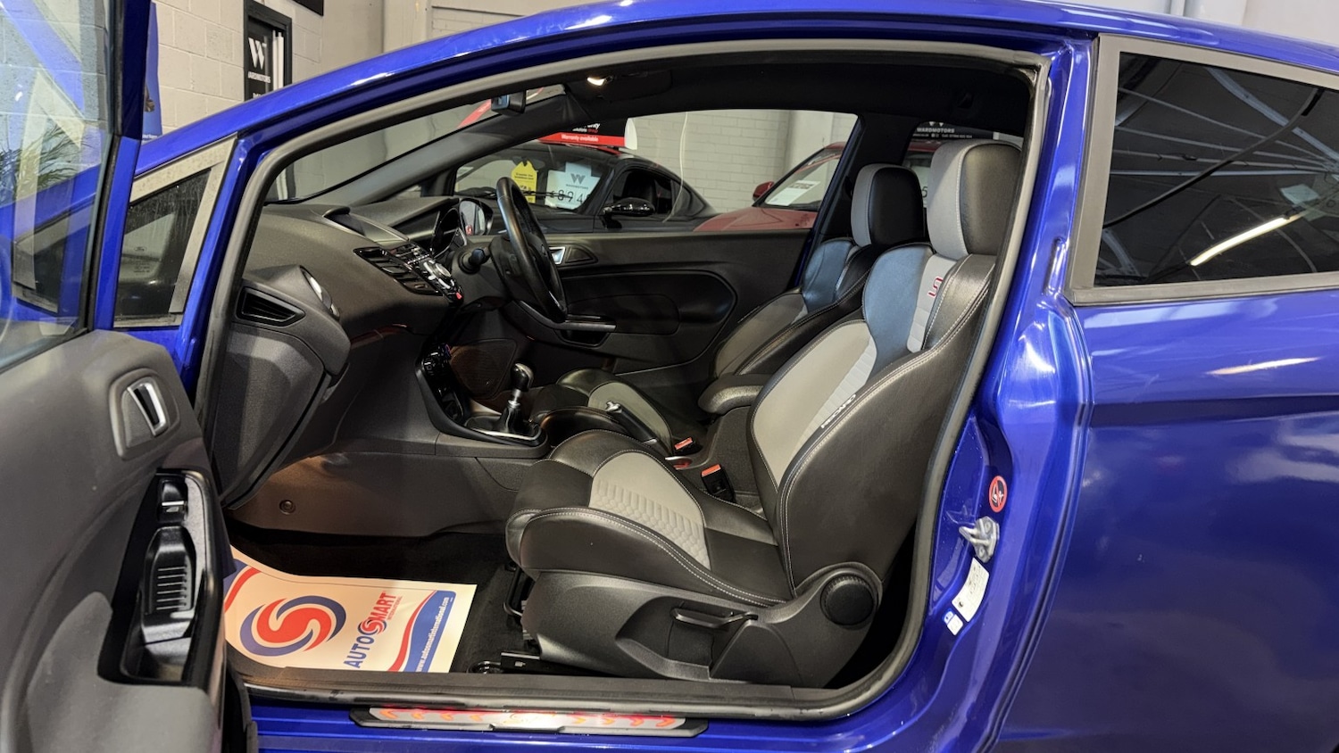 Used Ford Fiesta 2014 for sale - 77073035: Photo 14