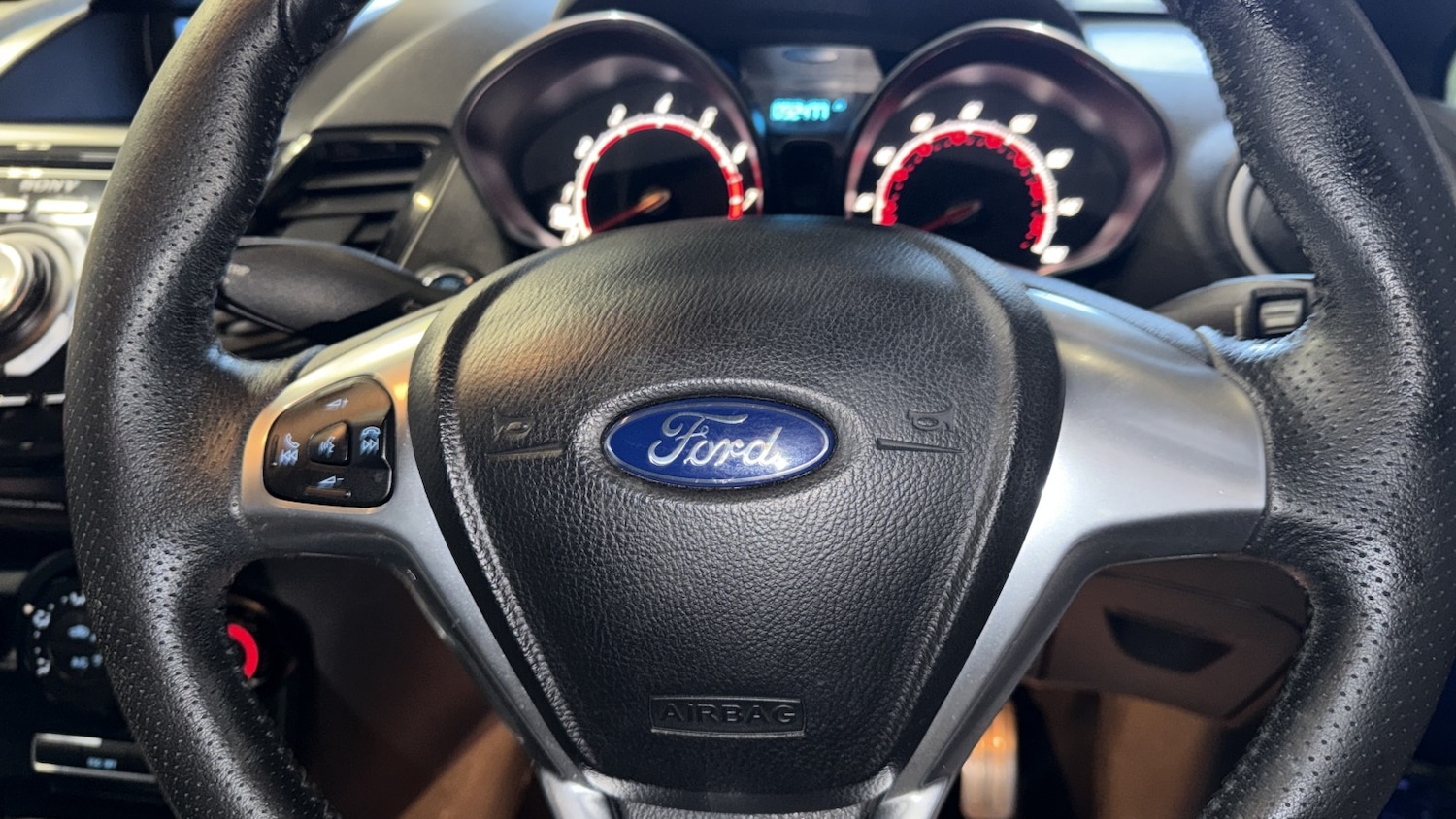 Used Ford Fiesta 2014 for sale - 77073035: Photo 19