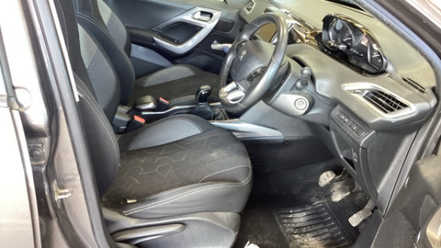 Used Peugeot 2008 2016 for sale - 78141077: Photo 5