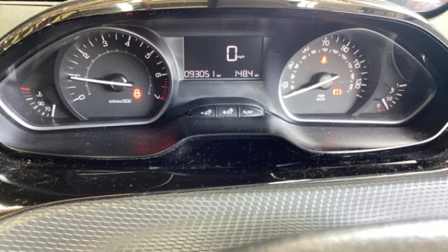 Used Peugeot 2008 2016 for sale - 78141077: Photo 8