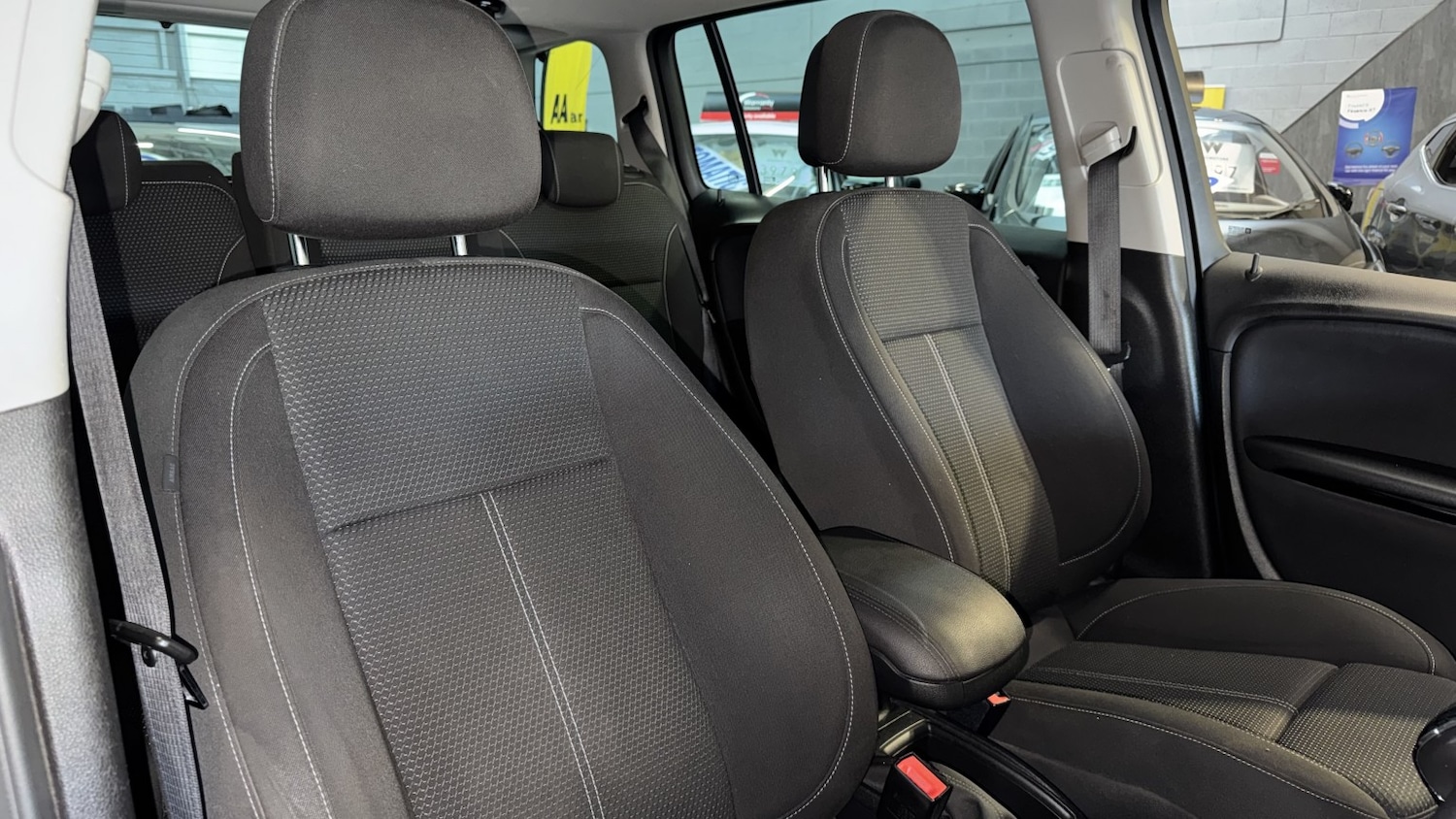 Used Vauxhall Zafira 2014 for sale - 77976995: Photo 13