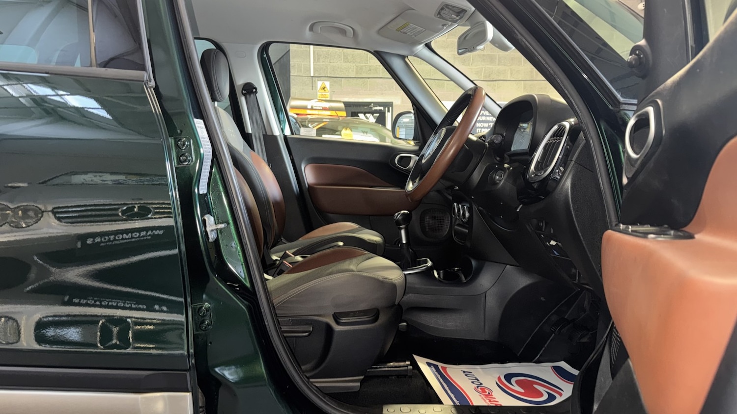 Used Fiat 500L 2014 for sale - 78045490: Photo 11