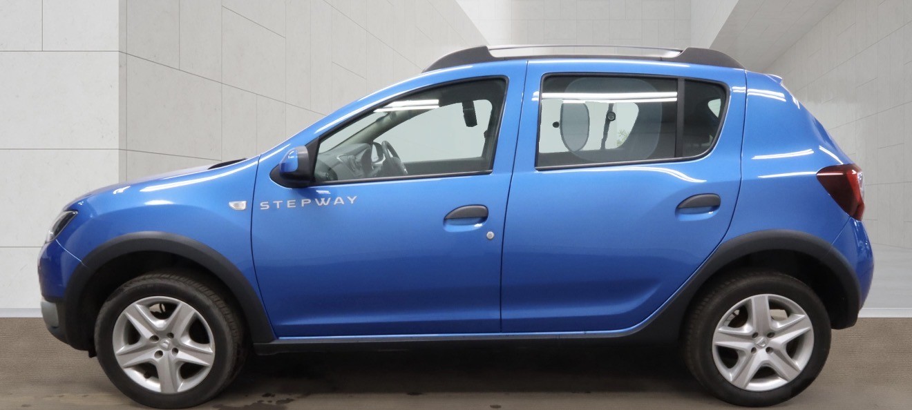Used Dacia Sandero Stepway 2014 for sale - 78084554: Photo 10