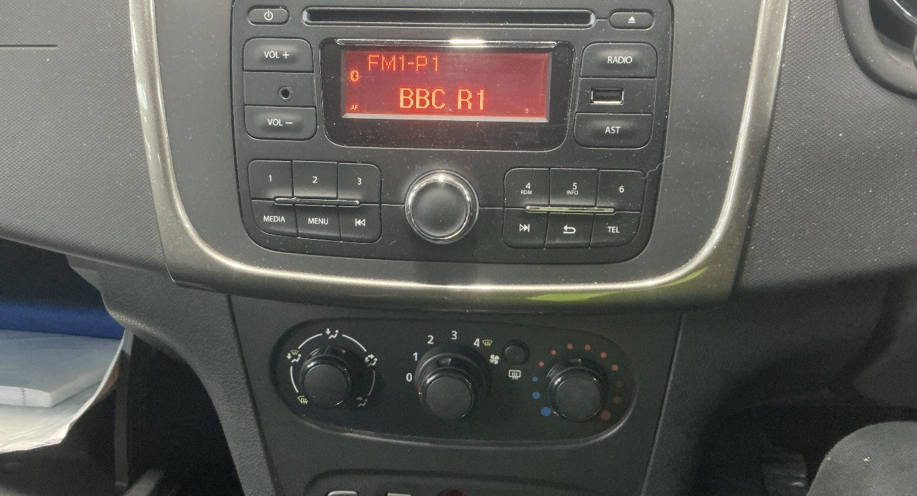 Used Dacia Sandero Stepway 2014 for sale - 78084554: Photo 8