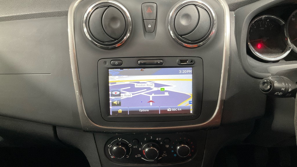 Used Dacia Sandero Stepway 2015 for sale - 77901271: Photo 7