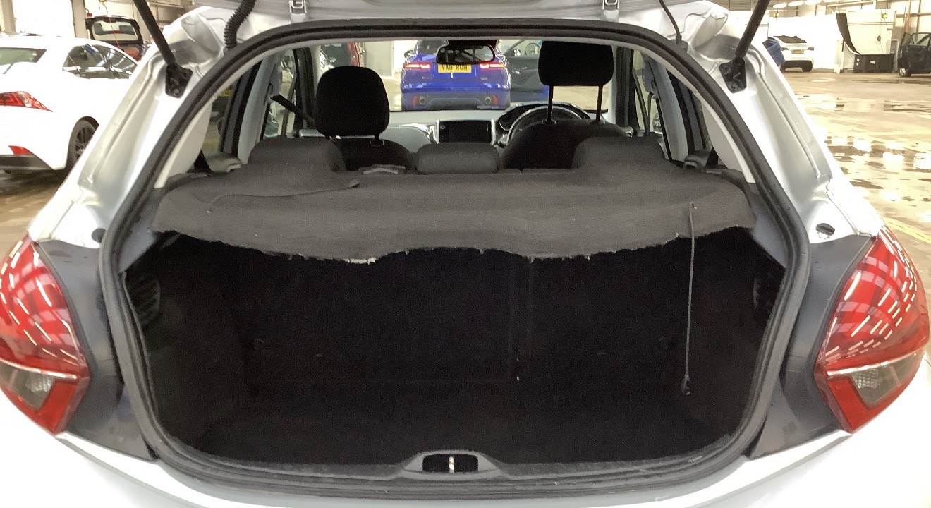 Used Peugeot 208 2015 for sale - 77011774: Photo 11