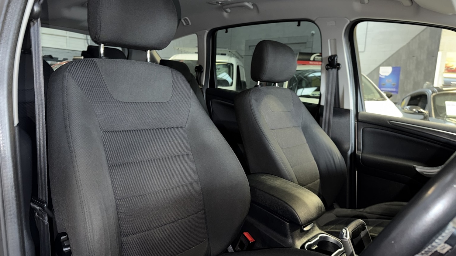 Used Ford S-Max 2012 for sale - 77080818: Photo 13