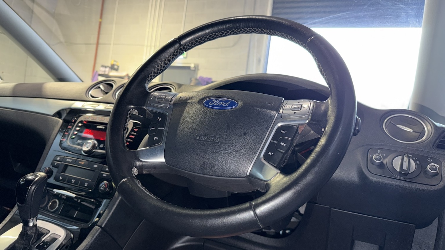 Used Ford S-Max 2012 for sale - 77080818: Photo 23