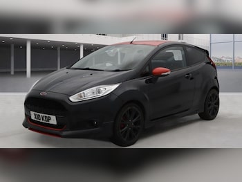 Used Ford Fiesta 2015 for sale - 77409604: Photo