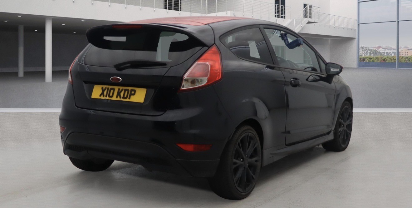 Used Ford Fiesta 2015 for sale - 77409604: Photo 4