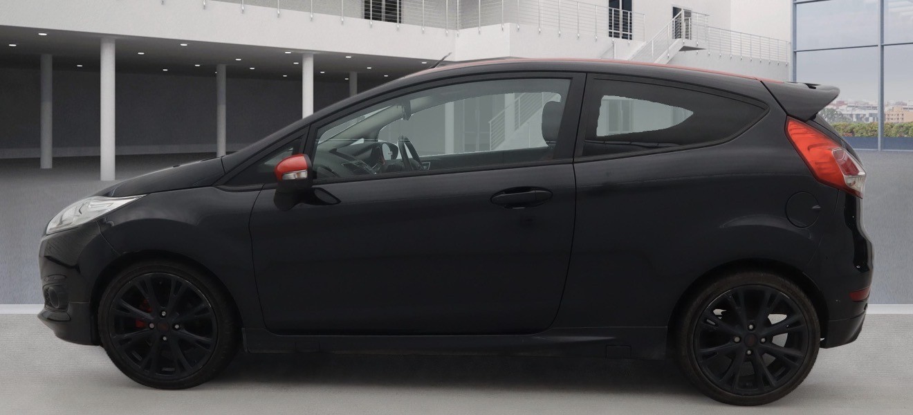 Used Ford Fiesta 2015 for sale - 77409604: Photo 9