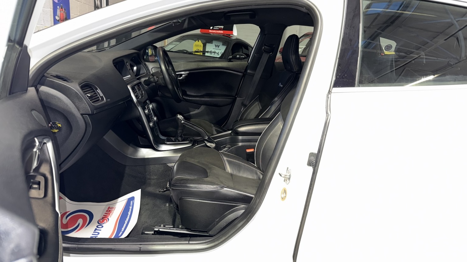 Used Volvo V40 2014 for sale - 77093958: Photo 17