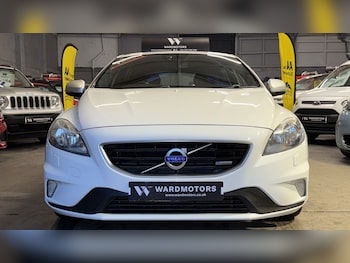 Used Volvo V40 2014 for sale - 77093958: Photo