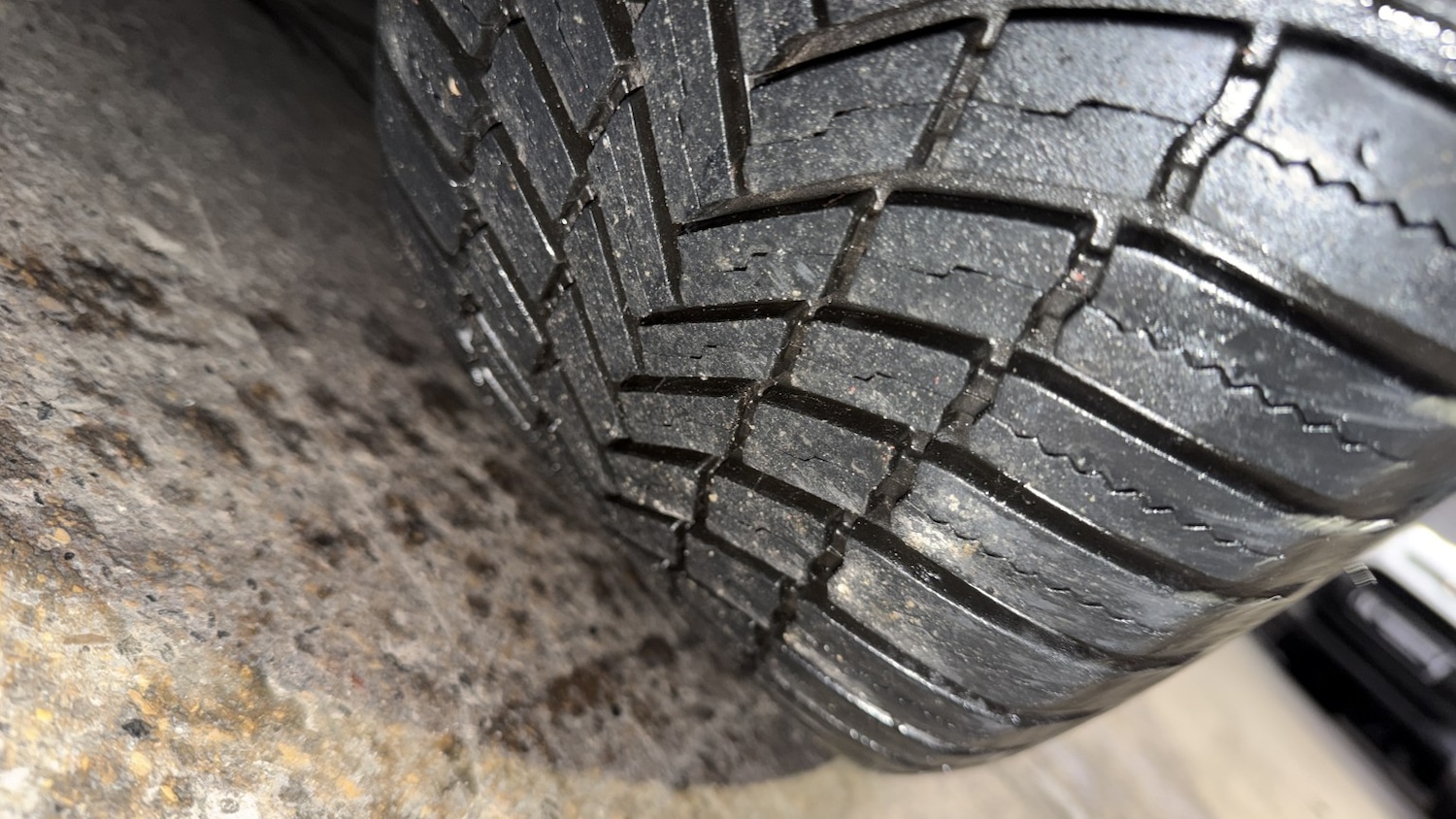 Used Volvo V40 2014 for sale - 77093958: Photo 43