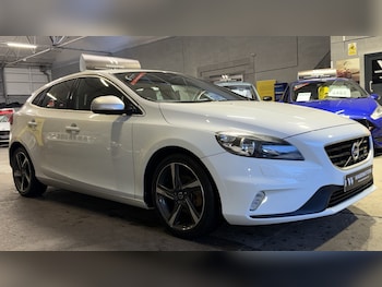 Used Volvo V40 2014 for sale - 77093958: Photo