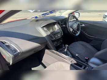 Used Ford Focus 2015 for sale - 79187684: Photo