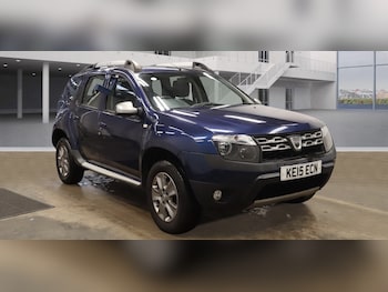 Used Dacia Duster 2015 for sale - 77245284: Photo
