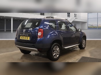 Used Dacia Duster 2015 for sale - 77245284: Photo