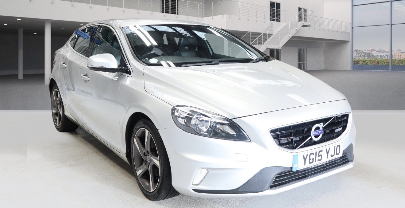 Used Volvo V40 2015 for sale - 76855405: Photo 3