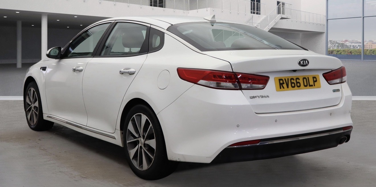 Used Kia Optima 2016 for sale - 76941783: Photo 2