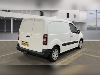 Used Citroen Berlingo 2017 for sale - 77681772: Photo