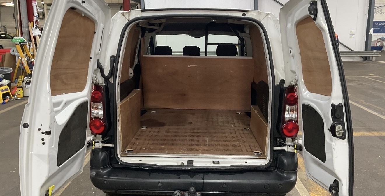 Used Citroen Berlingo 2017 for sale - 77681772: Photo 9