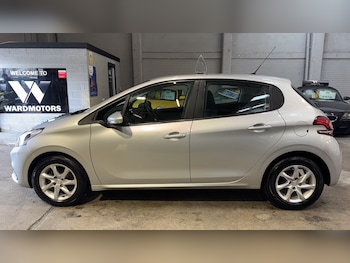 Used Peugeot 208 2016 for sale - 78056990: Photo