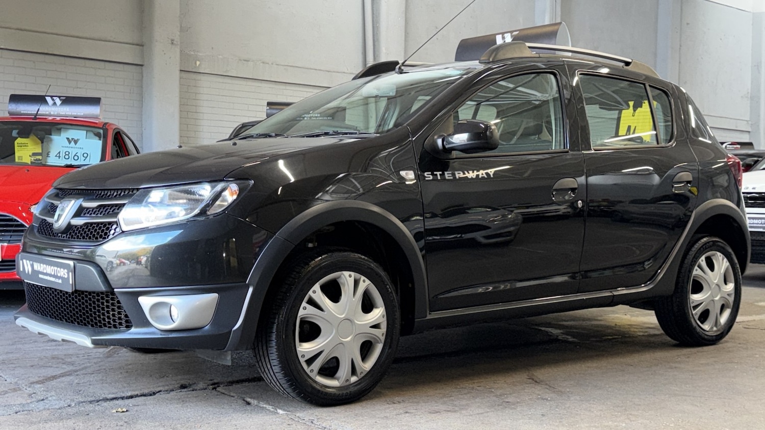 Used Dacia Sandero Stepway 2015 for sale - 76673319: Photo 1