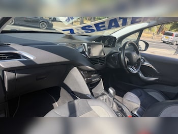 Used Peugeot 2008 2018 for sale - 79311494: Photo